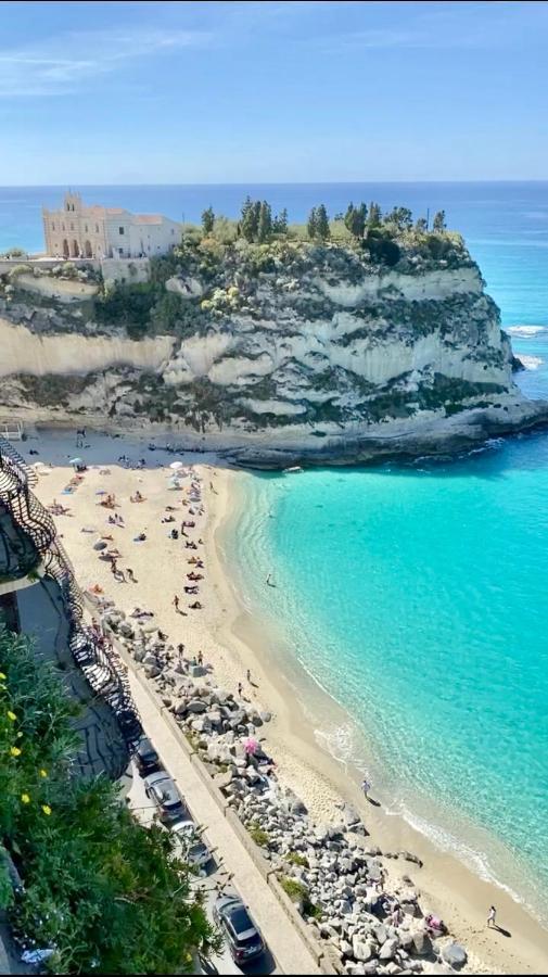 Casa Degli Dei Tropea -Luxury Rooms- מראה חיצוני תמונה